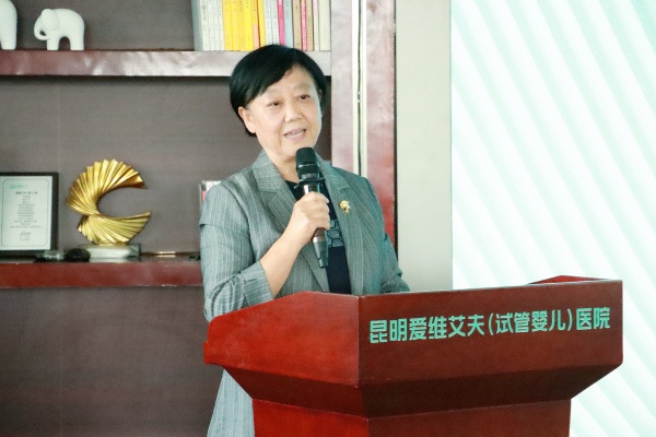 仁心十载,荣光共鉴 | 热烈祝贺龙燕院长入职十周年!